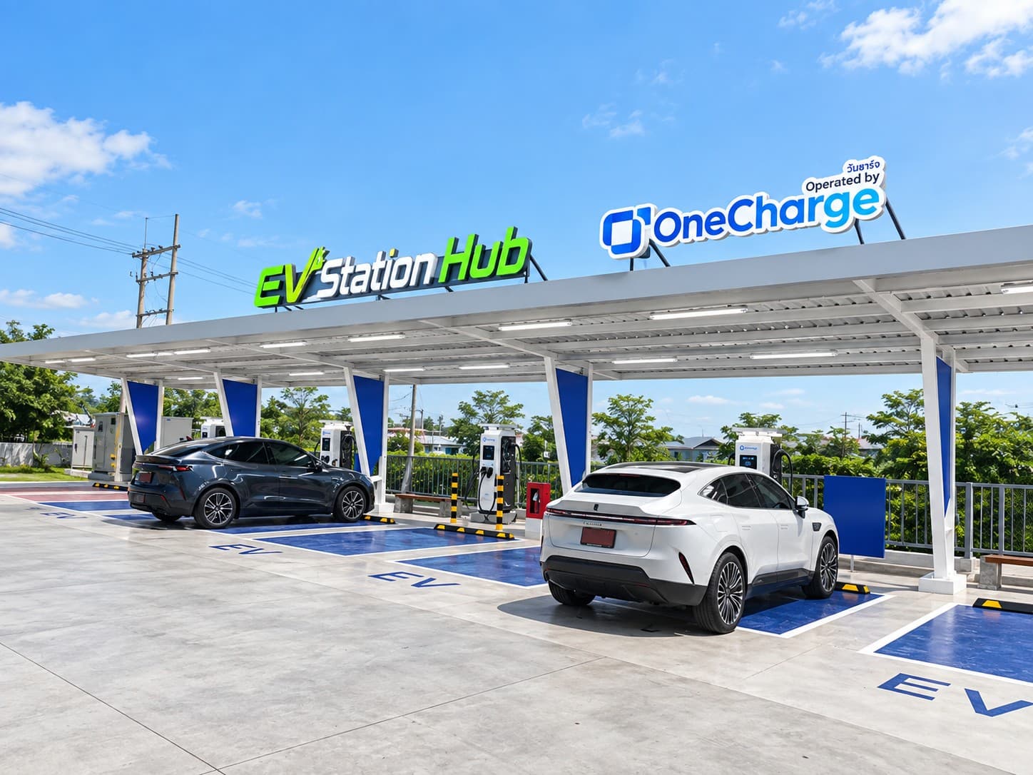 สถานีชาร์จ EV Station Hub แหลมฉบัง ในปั๊มบางจาก ดำเนินการโดย OneCharge