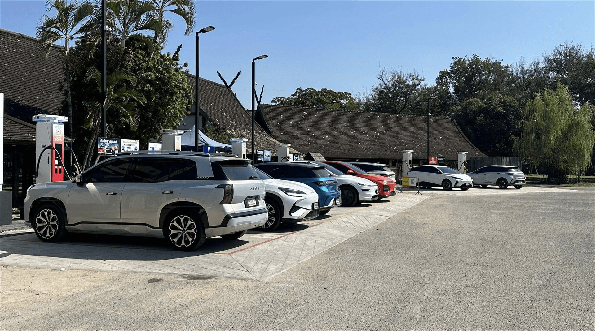 Ultra-fast Huawei 720kW EV charging station at the Chiang Mai Cultural Center, invested in by EV Power